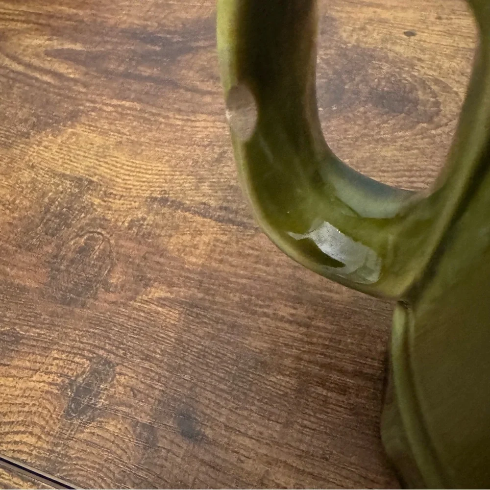 Vintage Los Angeles‎ Potteries Cheese Shaker Avocado Green Ceramic USA Cork Lid